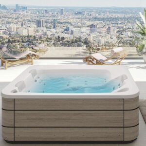 Hidromasažna kada za 3 osobe