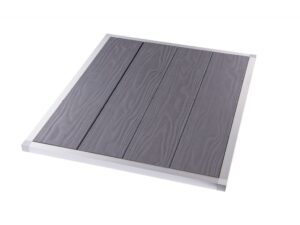 Podloga za solarni tuš