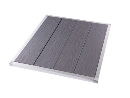 Podloga za solarni tuš